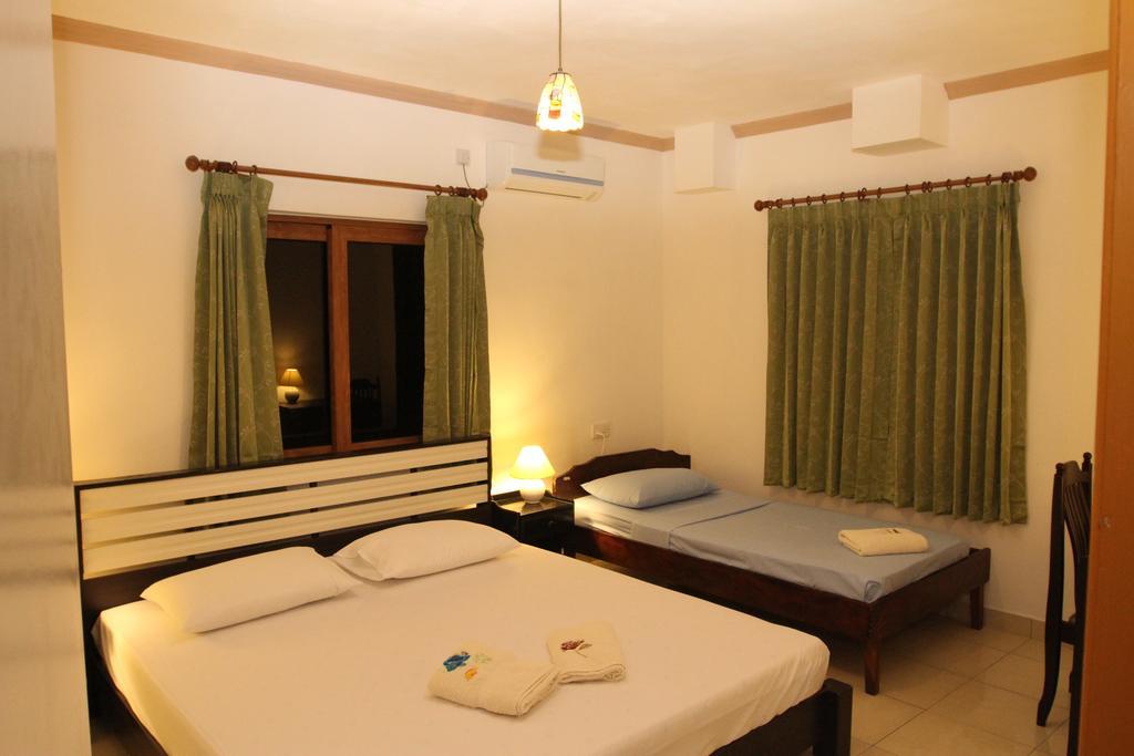 ฟอเรสท์ ลอดจ์ เกสต์ เฮาส์ Hotel Bel Ombre ห้อง รูปภาพ